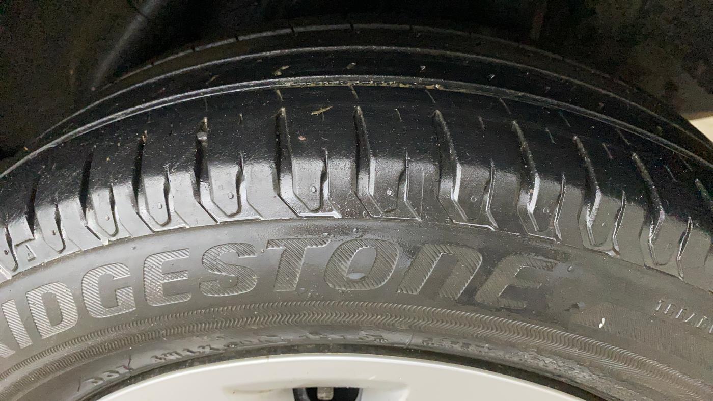 2019 Hyundai Verna 1.4 EX PETROL, Petrol, Manual, 73,775 km, Left Rear Tyre Tread