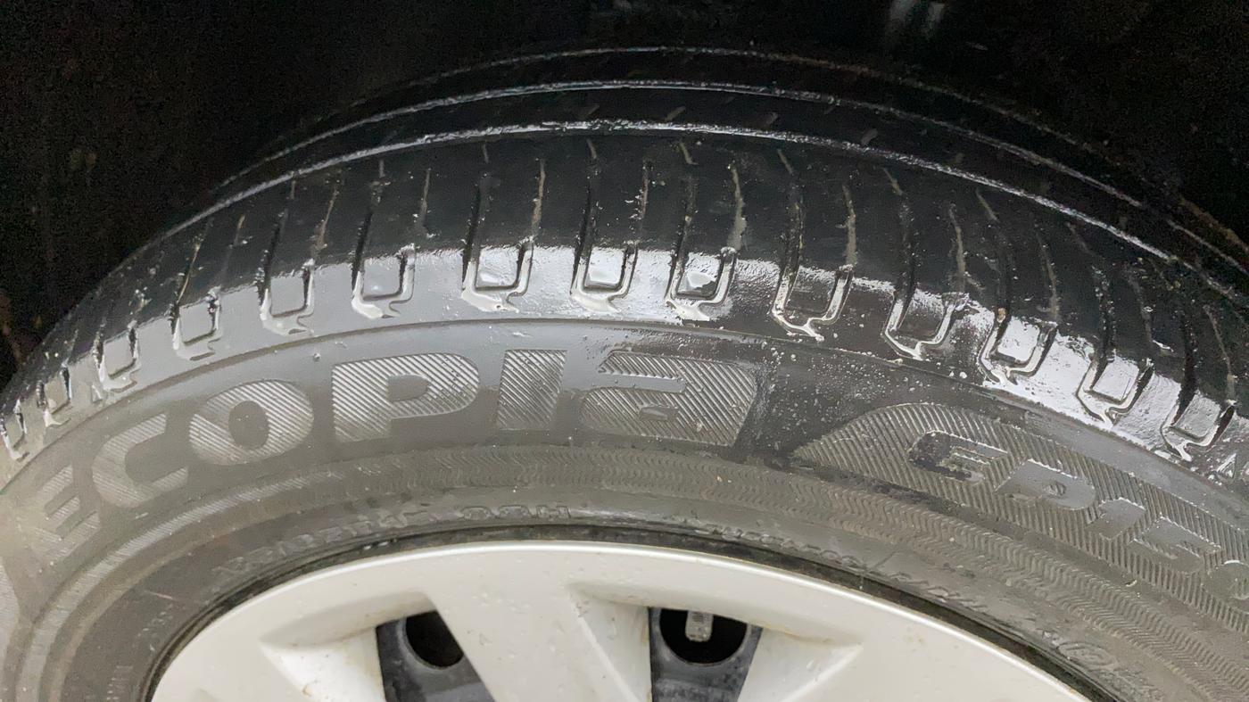 2019 Hyundai Verna 1.4 EX PETROL, Petrol, Manual, 73,775 km, Left Front Tyre Tread