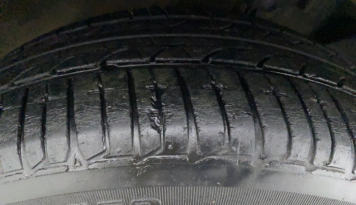 2017 Nissan Micra XV CVT, Petrol, Automatic, 39,634 km, Left Front Tyre Tread