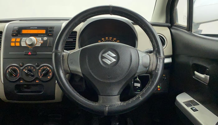 2014 Maruti Wagon R 1.0 LXI CNG, CNG, Manual, 55,726 km, Steering Wheel Close Up