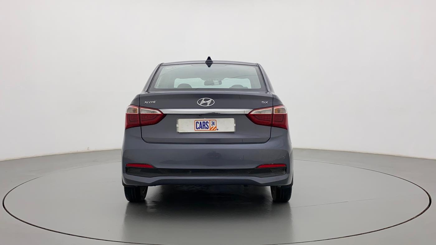 2017 Hyundai Xcent SX 1.2, Petrol, Manual, 1,10,011 km, Back/Rear