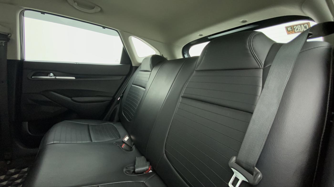 2021 KIA SELTOS HTK PLUS 1.5, Petrol, Manual, 31,348 km, Right Side Rear Door Cabin