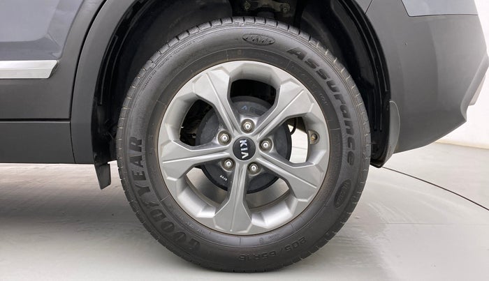 2021 KIA SELTOS HTK PLUS 1.5, Petrol, Manual, 31,348 km, Left Rear Wheel