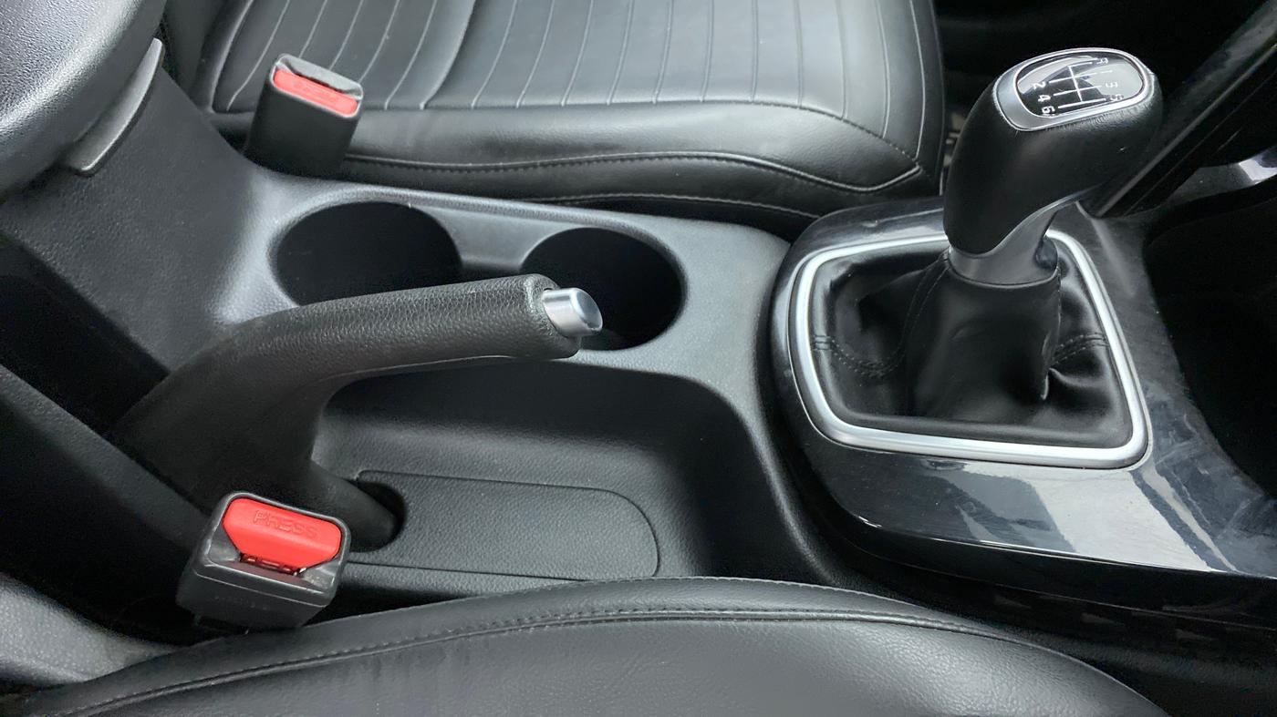 2021 KIA SELTOS HTK PLUS 1.5, Petrol, Manual, 31,348 km, Gear Lever