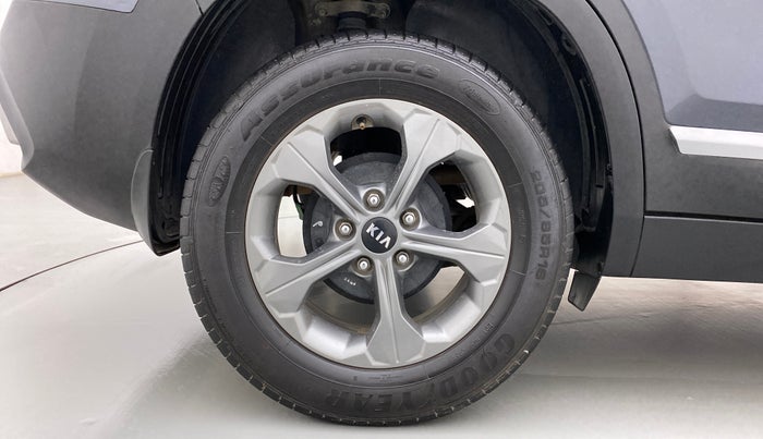 2021 KIA SELTOS HTK PLUS 1.5, Petrol, Manual, 31,348 km, Right Rear Wheel