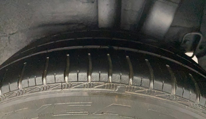 2015 Hyundai Xcent S 1.2, Petrol, Manual, 83,466 km, Left Rear Tyre Tread