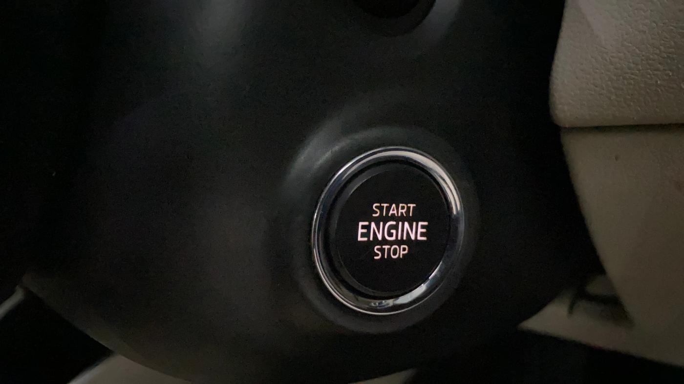 2023 Skoda SLAVIA AMBITION 1.0L TSI MT, Petrol, Manual, 26,643 km, Keyless Start/ Stop Button