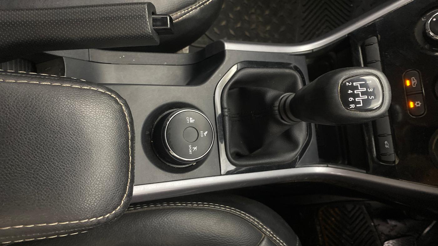 2023 Tata NEXON XM PETROL, Petrol, Manual, 26,730 km, Gear Lever