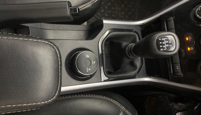 2023 Tata NEXON XM PETROL, Petrol, Manual, 26,730 km, Gear Lever