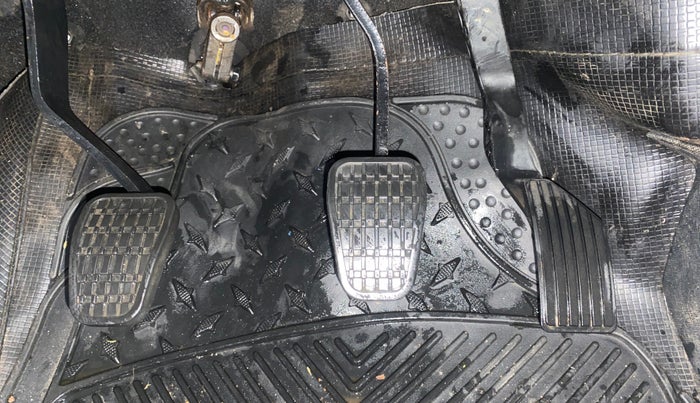 2023 Tata NEXON XM PETROL, Petrol, Manual, 26,730 km, Pedals