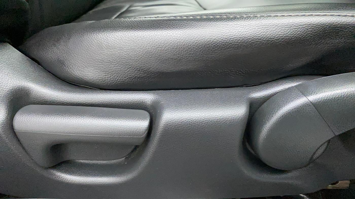 2017 Honda WR-V 1.2L I-VTEC S MT, Petrol, Manual, 45,532 km, Driver Side Adjustment Panel