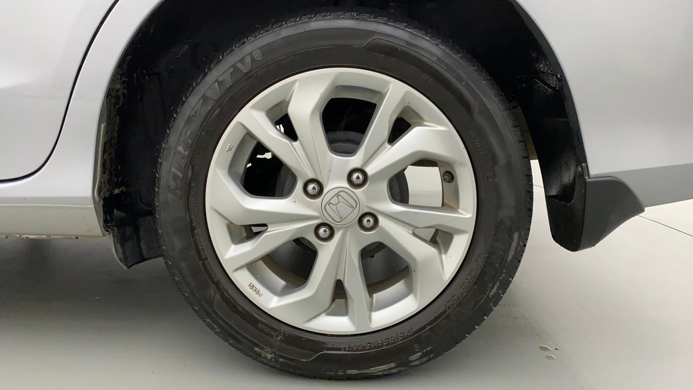 2018 Honda Amaze 1.2 V MT I-VTEC, Petrol, Manual, 29,299 km, Left Rear Wheel