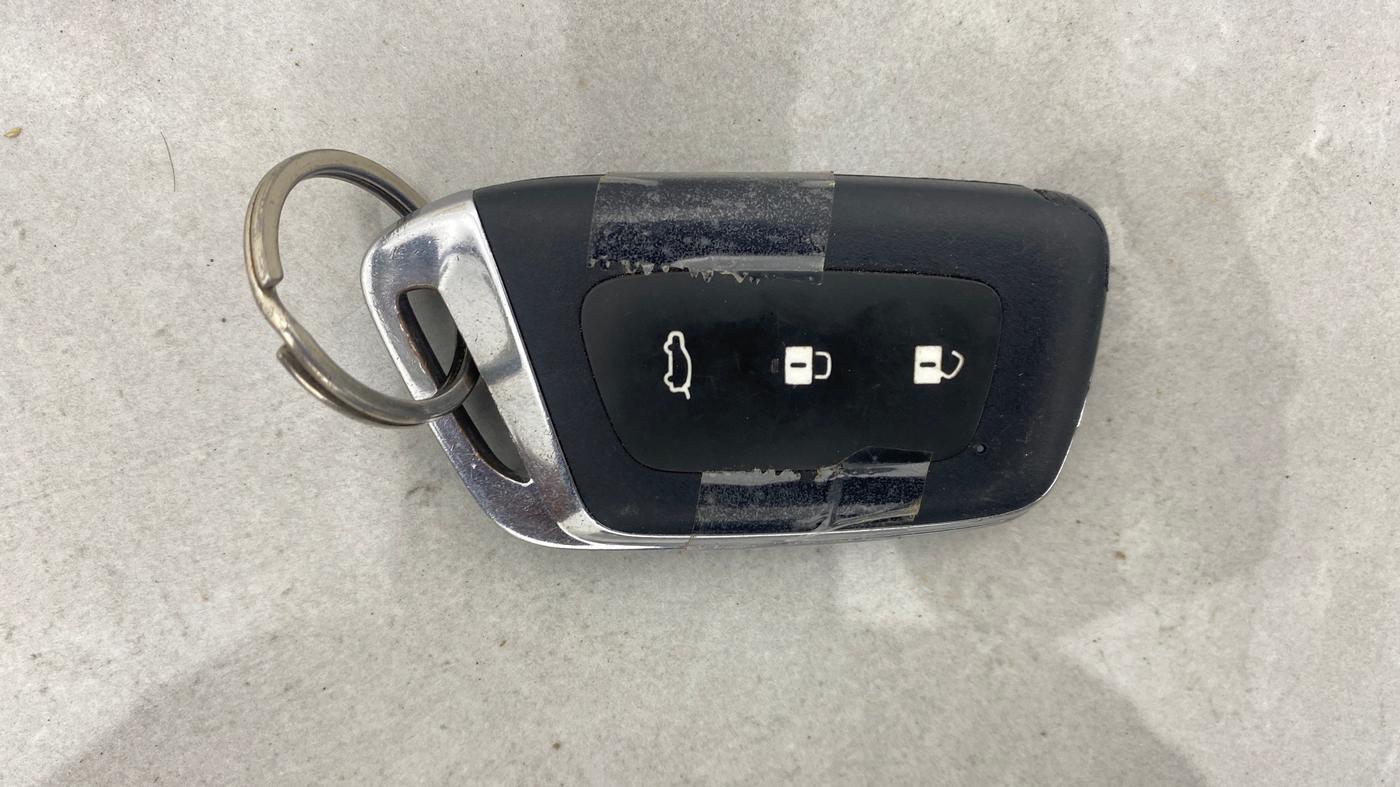 2021 MG HECTOR SHARP 1.5 PETROL CVT, Petrol, Automatic, 60,899 km, Key Close Up