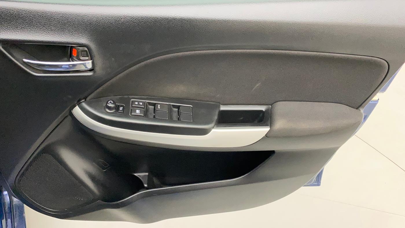 2018 Maruti Baleno ALPHA CVT PETROL 1.2, Petrol, Automatic, 29,643 km, Driver Side Door Panels Control