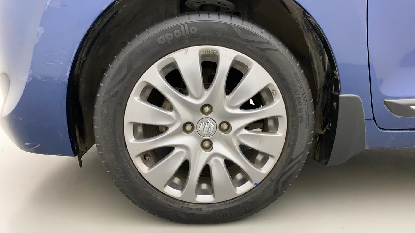 2018 Maruti Baleno ALPHA CVT PETROL 1.2, Petrol, Automatic, 29,643 km, Left Front Wheel