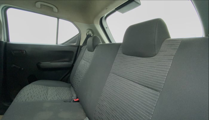2019 Maruti IGNIS SIGMA 1.2 K12, Petrol, Manual, 50,179 km, Right Side Rear Door Cabin