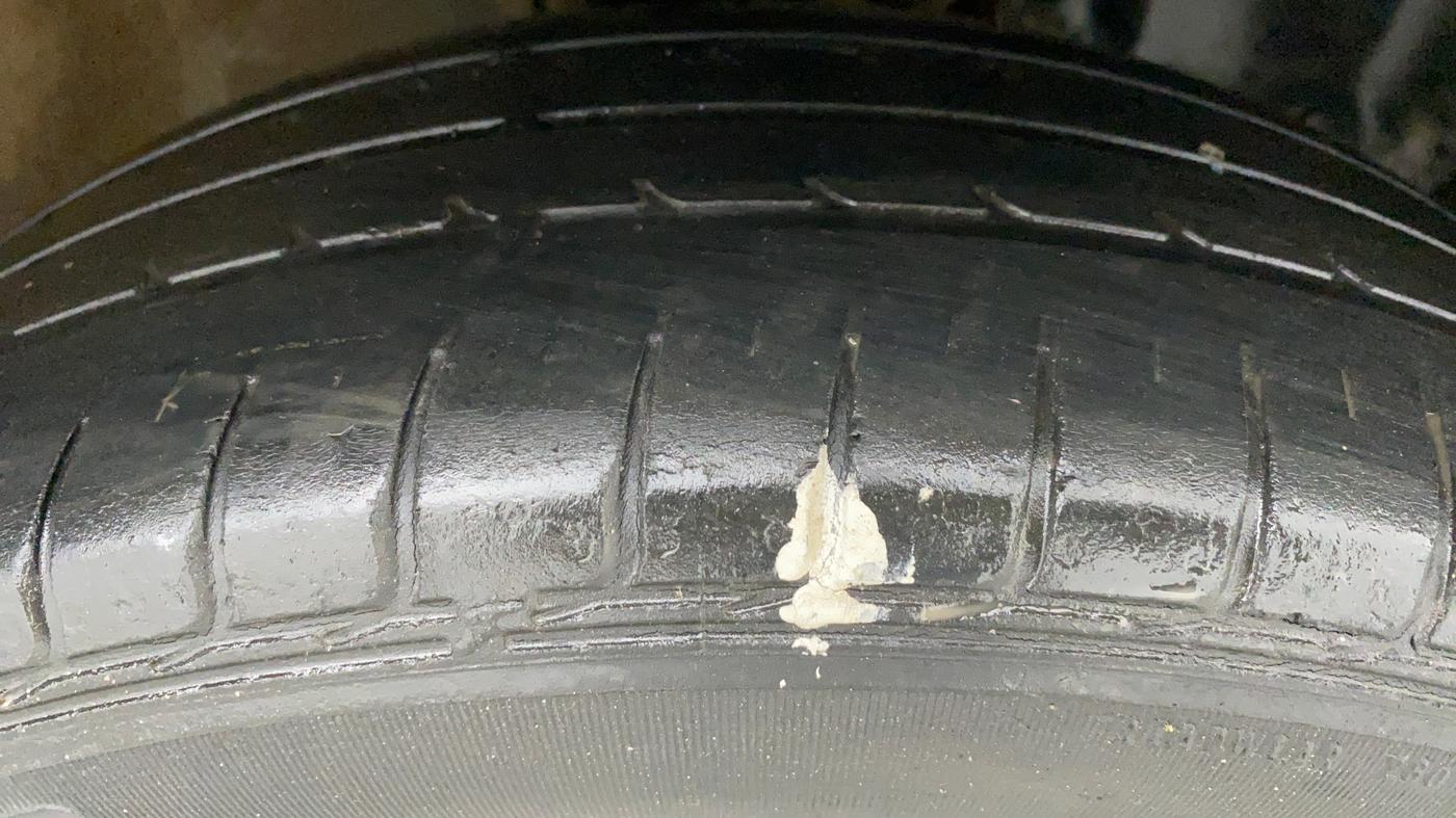 2019 Maruti IGNIS SIGMA 1.2 K12, Petrol, Manual, 50,179 km, Right Front Tyre Tread