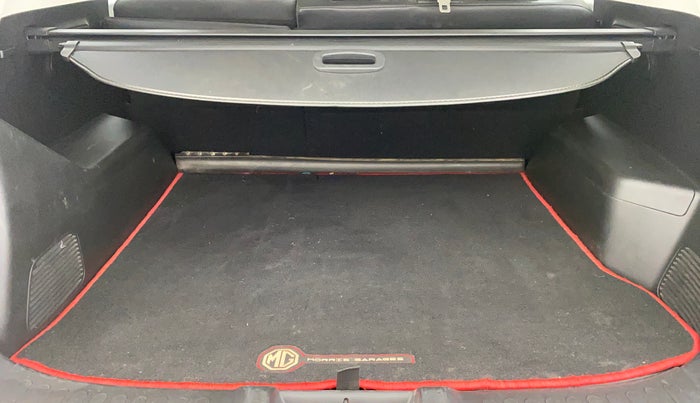 2019 MG HECTOR SHARP 1.5 DCT PETROL, Petrol, Automatic, 36,398 km, Boot Inside