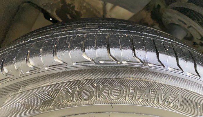 2021 Maruti Dzire VXI AMT, Petrol, Automatic, 49,580 km, Left Front Tyre Tread