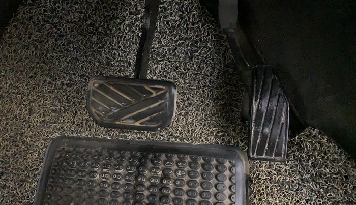 2021 Maruti Dzire VXI AMT, Petrol, Automatic, 49,580 km, Pedals