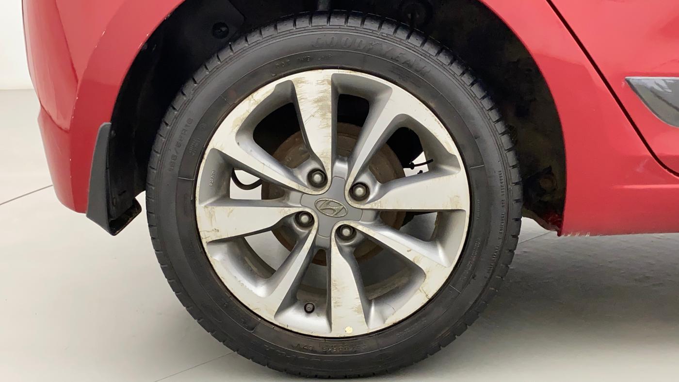2015 Hyundai Elite i20 ASTA 1.2, Petrol, Manual, 85,063 km, Right Rear Wheel
