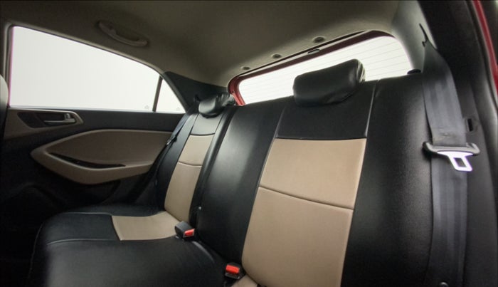2015 Hyundai Elite i20 ASTA 1.2, Petrol, Manual, 85,063 km, Right Side Rear Door Cabin