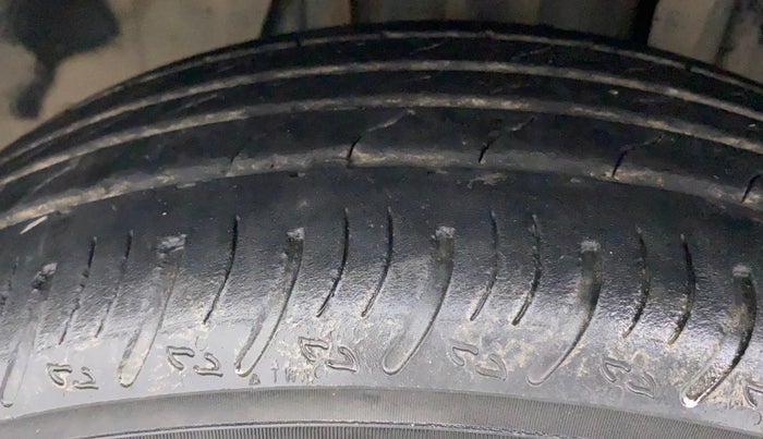 2022 Nissan MAGNITE XV TURBO CVT, Petrol, Automatic, 20,242 km, Left Front Tyre Tread