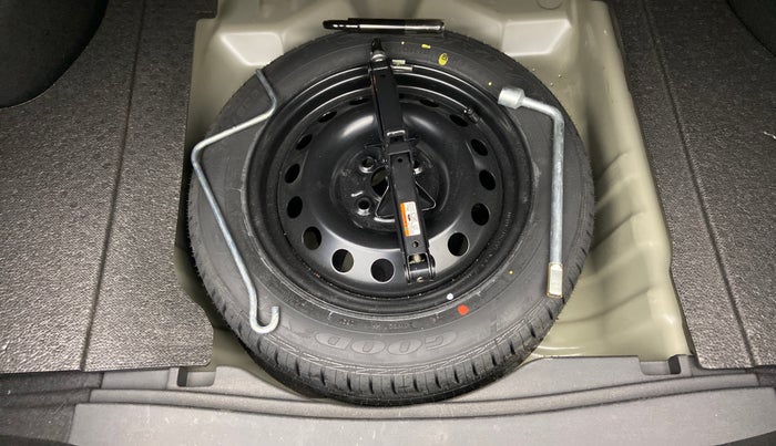 2021 Toyota YARIS J CVT, Petrol, Automatic, 15,778 km, Spare Tyre