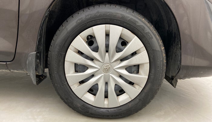 2021 Toyota YARIS J CVT, Petrol, Automatic, 15,778 km, Right Front Wheel