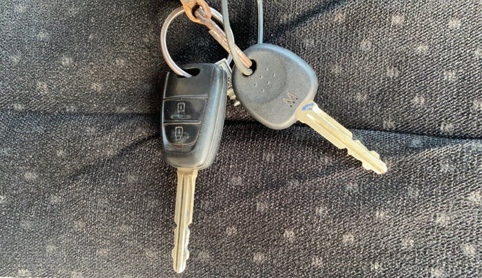 2015 Hyundai Grand i10 MAGNA 1.2 KAPPA VTVT, Petrol, Manual, 78,293 km, Key Close Up