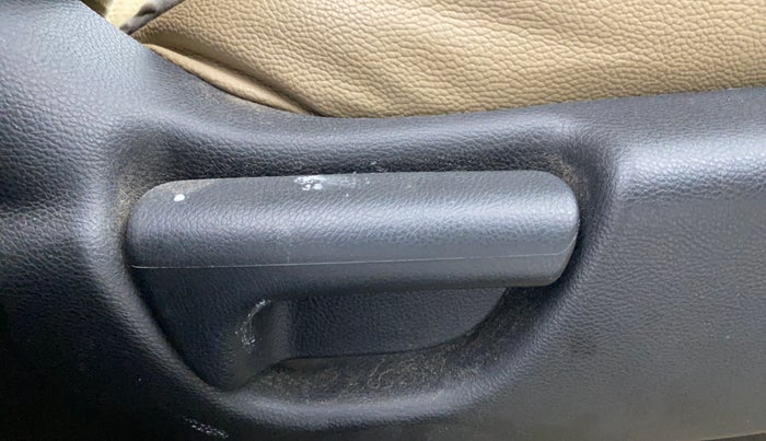 2014 Honda City 1.5L I-VTEC SV, Petrol, Manual, 68,606 km, Driver Side Adjustment Panel