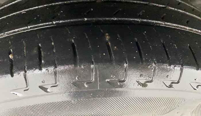 2014 Honda City 1.5L I-VTEC SV, Petrol, Manual, 68,606 km, Right Rear Tyre Tread