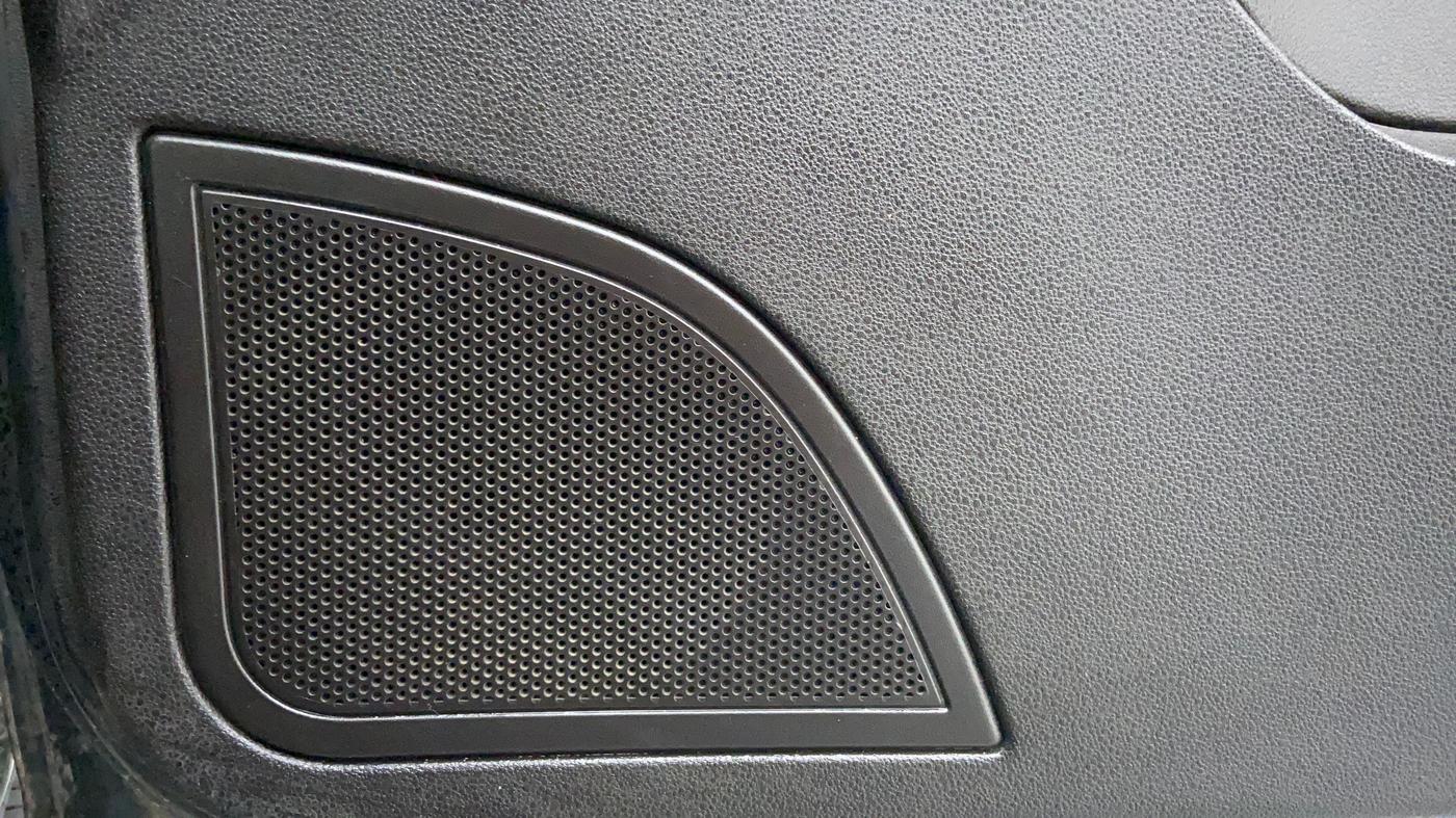 2015 Tata Zest XM PETROL, Petrol, Manual, 83,290 km, Speaker