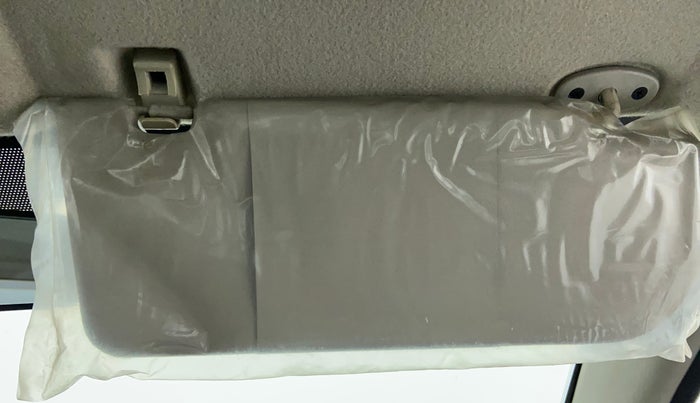 2015 Tata Zest XM PETROL, Petrol, Manual, 83,290 km, Ceiling - Sun visor minor damage
