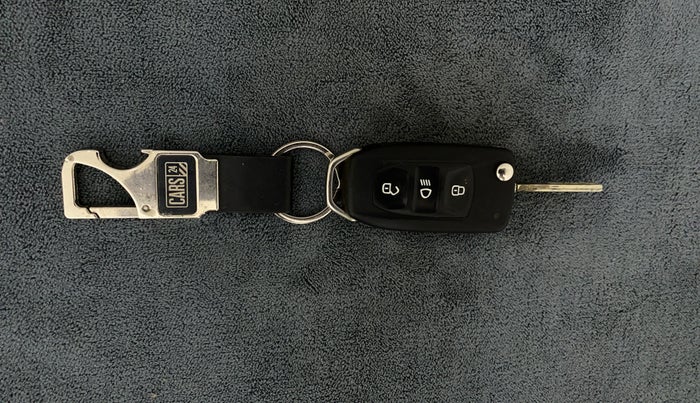 2021 Tata Tiago XT PETROL, Petrol, Manual, 27,887 km, Key Close Up