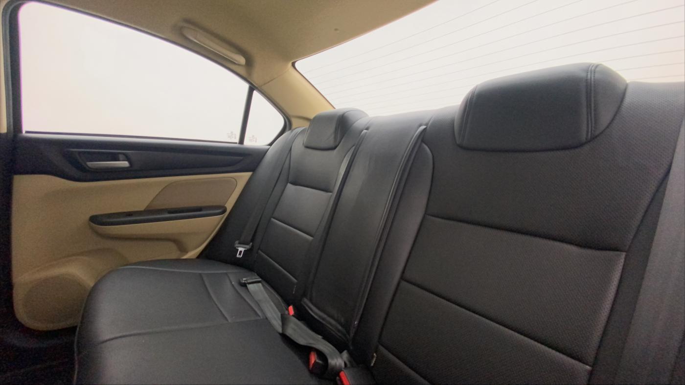 2022 Honda Amaze 1.2L I-VTEC VX CVT, CNG, Automatic, 34,413 km, Right Side Rear Door Cabin