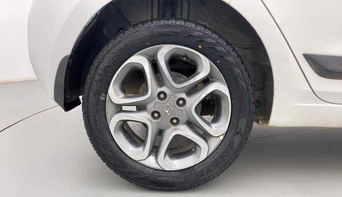 2019 Hyundai Elite i20 ASTA (O) CVT, Petrol, Automatic, 48,934 km, Right Rear Wheel