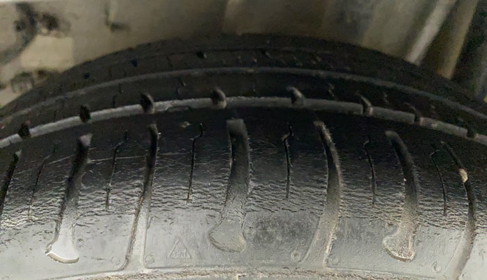 2019 Tata Tiago XT PETROL, CNG, Manual, 44,709 km, Left Rear Tyre Tread