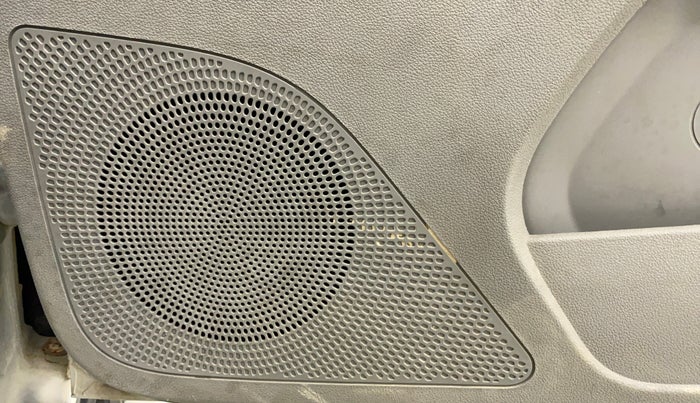 2019 Tata Tiago XT PETROL, CNG, Manual, 44,709 km, Speaker