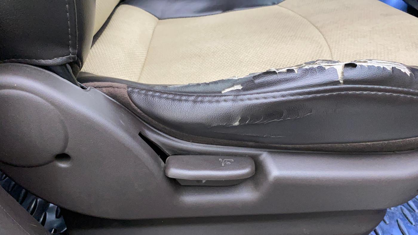 2012 Hyundai Santro Xing GL PLUS, Petrol, Manual, 94,839 km, Driver Side Adjustment Panel
