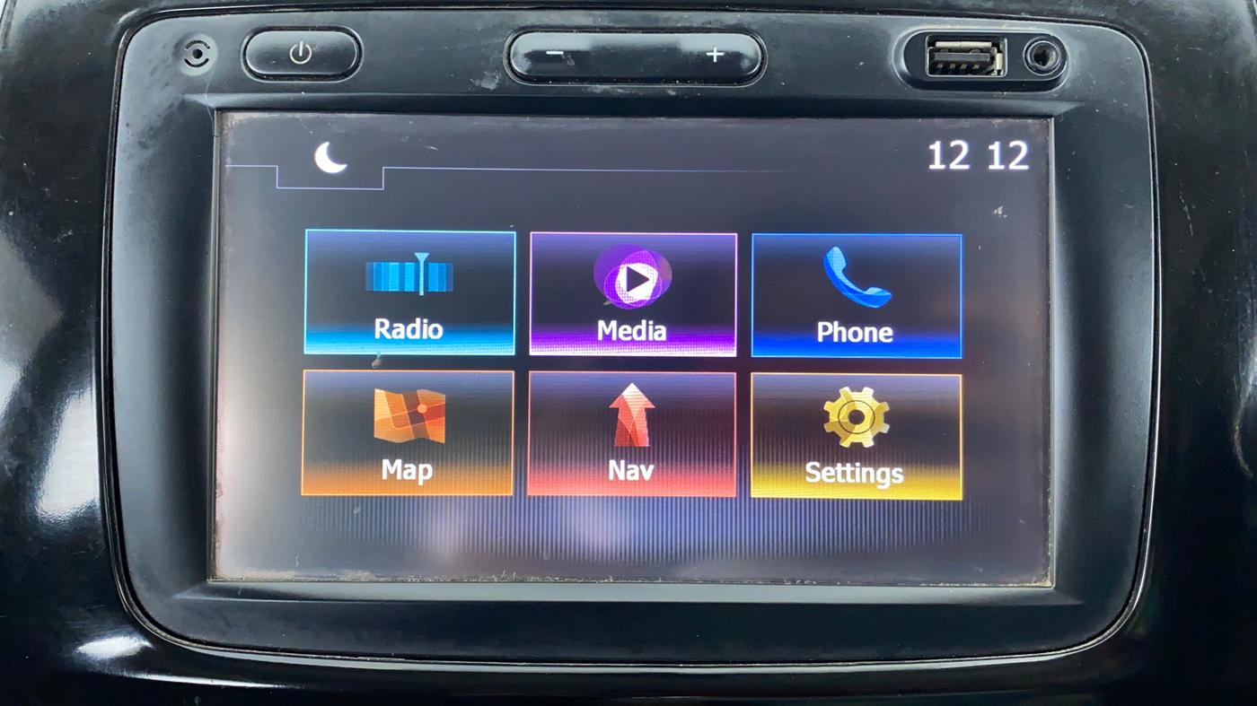 2018 Renault Kwid RXT 1.0 EASY-R AT OPTION, Petrol, Automatic, 47,773 km, Infotainment System