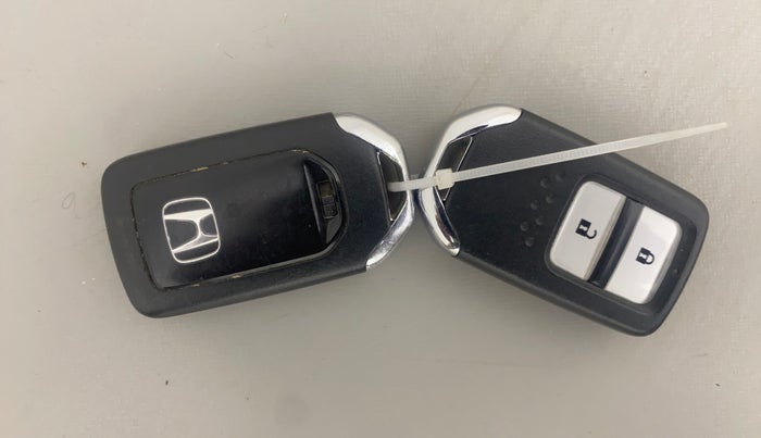 2018 Honda BR-V 1.5L I-VTEC VX, Petrol, Manual, 1,18,566 km, Key Close Up