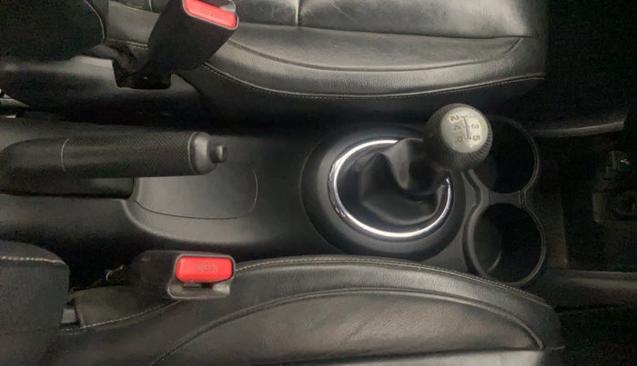 2018 Honda BR-V 1.5L I-VTEC VX, Petrol, Manual, 1,18,566 km, Gear Lever