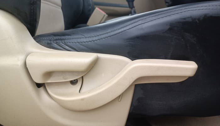 2014 Honda Brio S MT, Petrol, Manual, 85,540 km, Driver Side Adjustment Panel