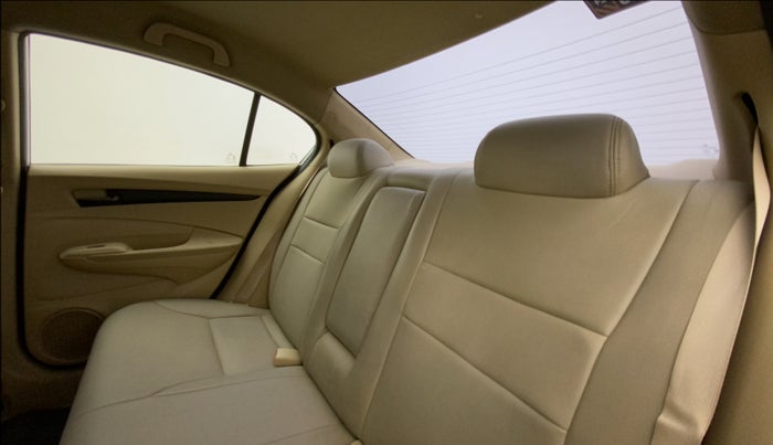 2011 Honda City 1.5L I-VTEC S MT, Petrol, Manual, 44,809 km, Right Side Rear Door Cabin