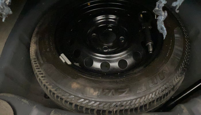 2015 Ford Figo Aspire TITANIUM1.5 DIESEL, Diesel, Manual, 1,20,943 km, Spare Tyre