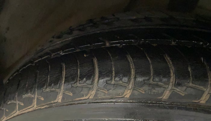 2018 Nissan Micra XL CVT, Petrol, Automatic, 17,225 km, Right Front Tyre Tread