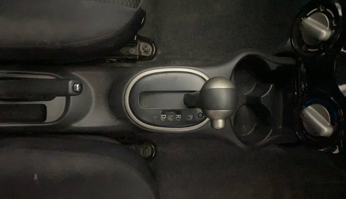 2018 Nissan Micra XL CVT, Petrol, Automatic, 17,225 km, Gear Lever