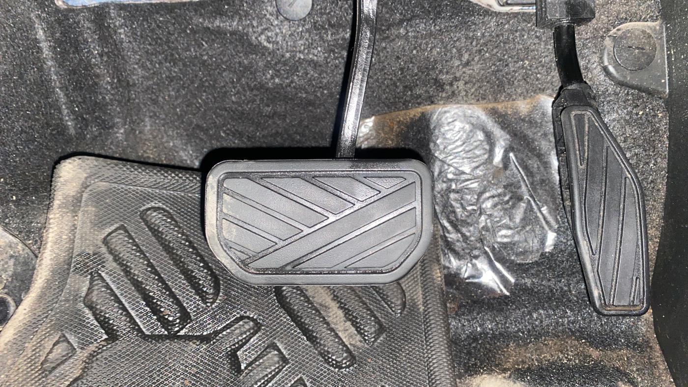 2024 Maruti JIMNY ALPHA ALL GRIP PRO AT, Petrol, Automatic, 7,384 km, Pedals