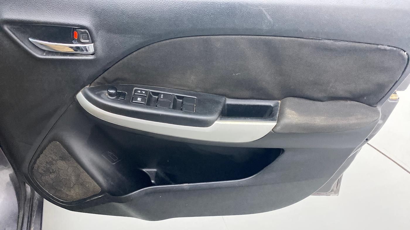 2016 Maruti Baleno DELTA PETROL 1.2, Petrol, Manual, 97,531 km, Driver Side Door Panels Control